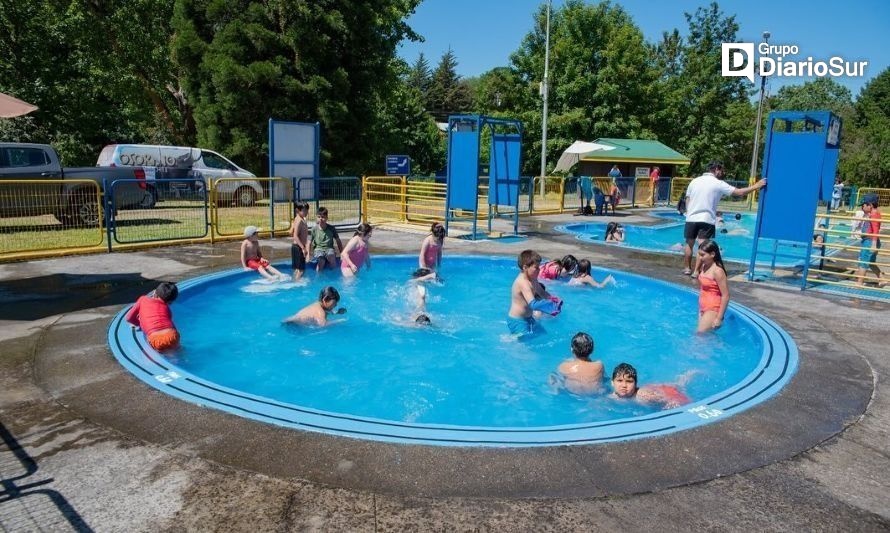 Inauguran temporada de piscinas en Osorno
