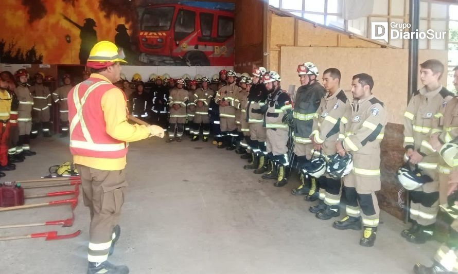 Bomberos de la provincia se alistan para enfrentar emergencias de verano