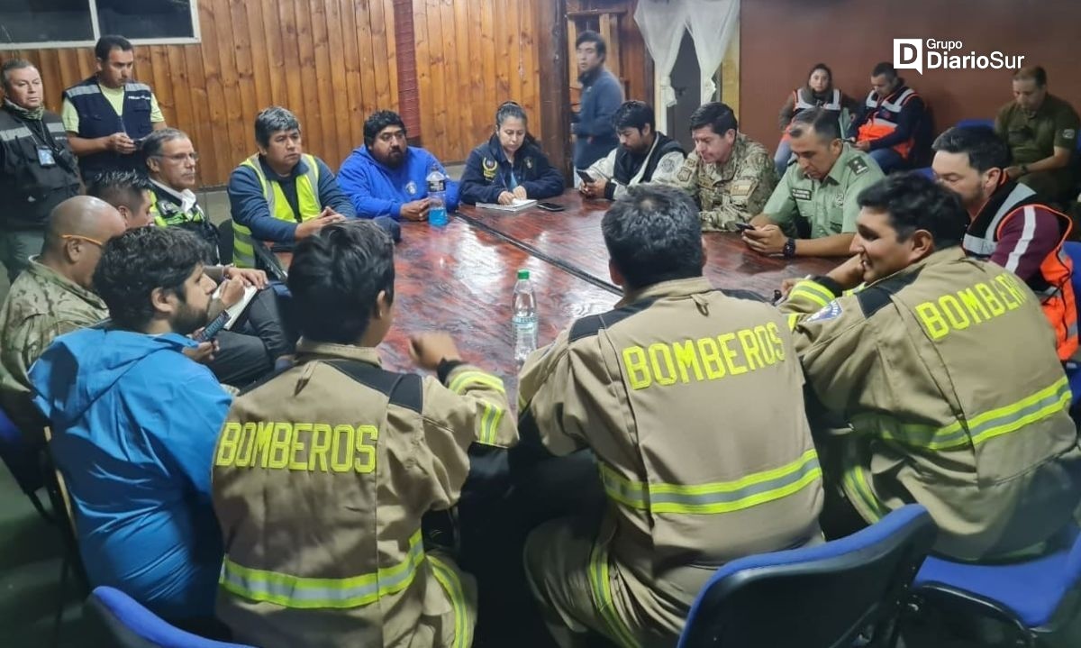 Continúa el combate de incendio forestal en San Pablo