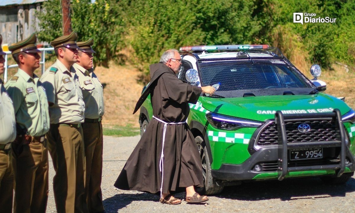 Carabineros de Quilacahuín tienen un nuevo móvil