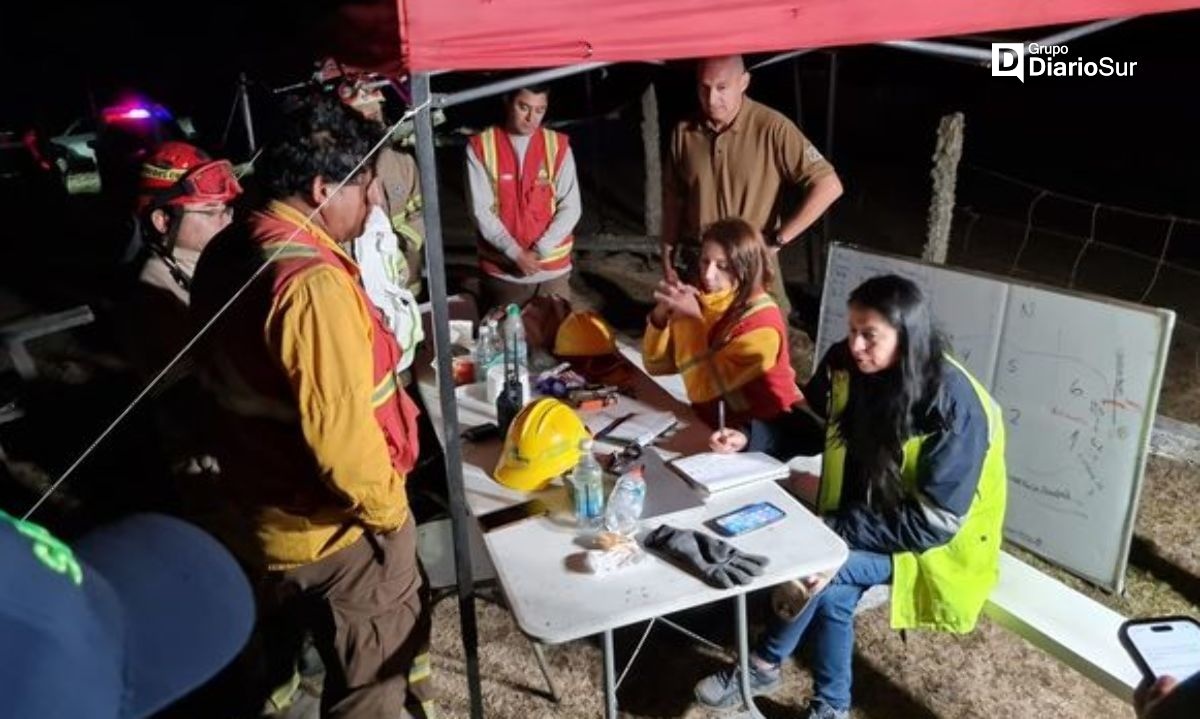 Incendio en Purrehuín: diez viviendas evacuadas