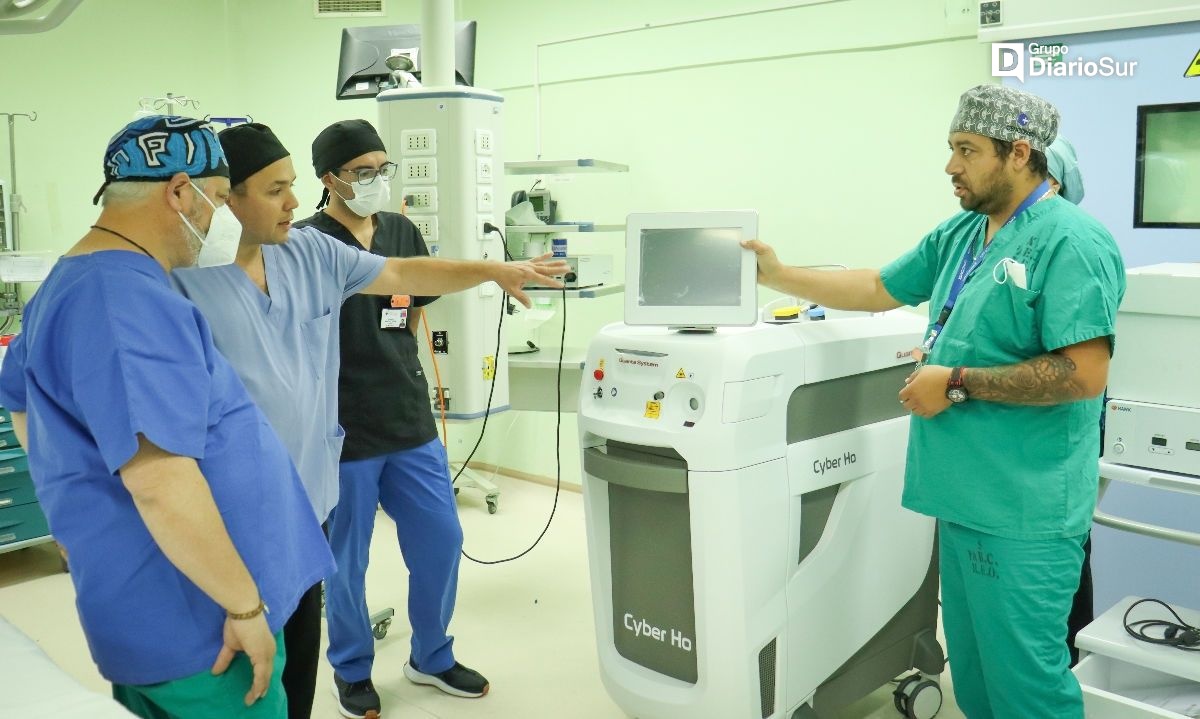 Hospital Base de Osorno integra tecnología de nivel mundial para cirugías de la próstata