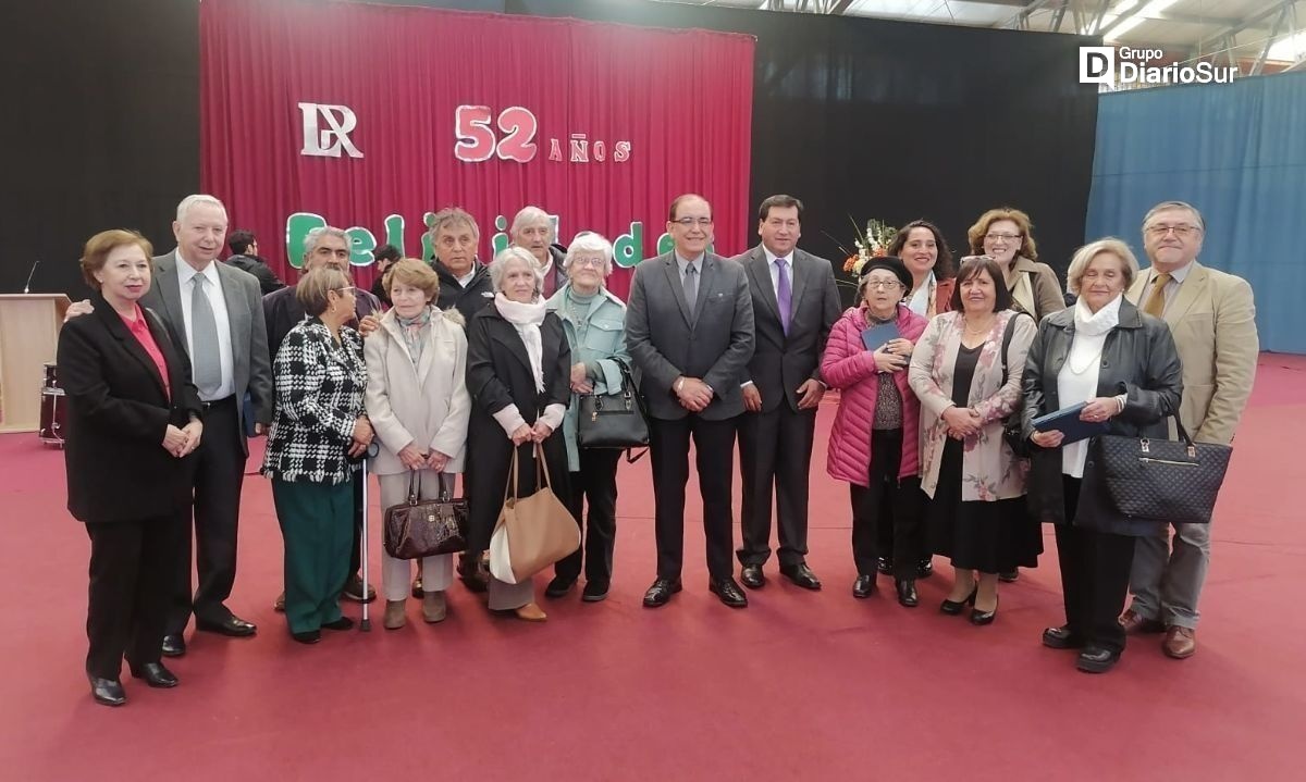 Liceo de Rahue de Osorno cumplió 52 años de servicio educativo