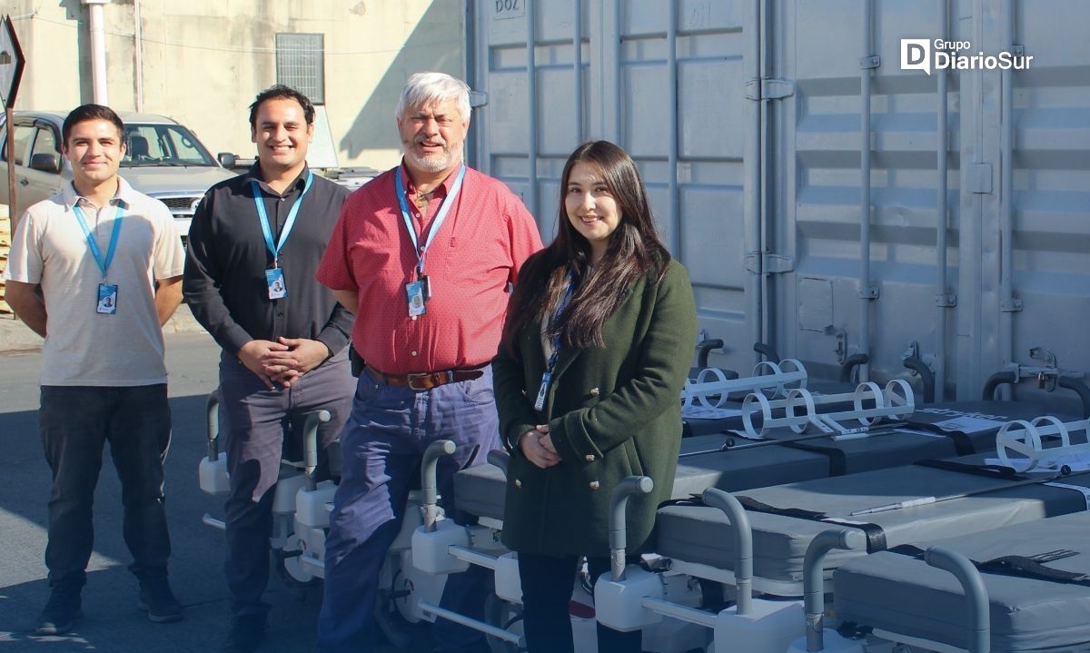 Hospital de Osorno recibió camillas para el área de Gastroenterología