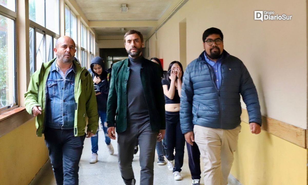 Álvaro Gómez reúne las firmas y será candidato a alcalde de Osorno