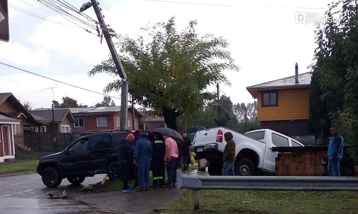 Reportan colisión vehicular en Rahue Bajo