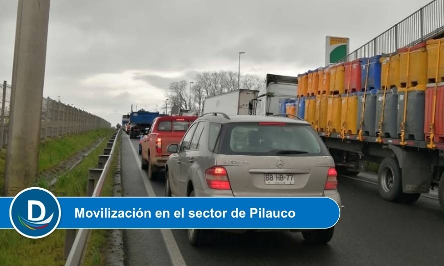 Por "el tiempo que sea necesario" seguirá paro de los camioneros