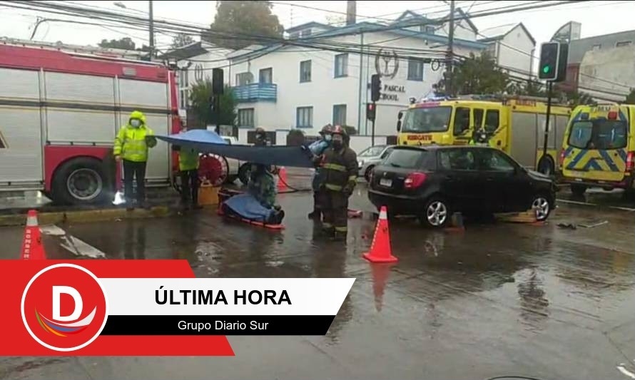 Tránsito está suspendido parcialmente por accidente en el centro de Osorno 