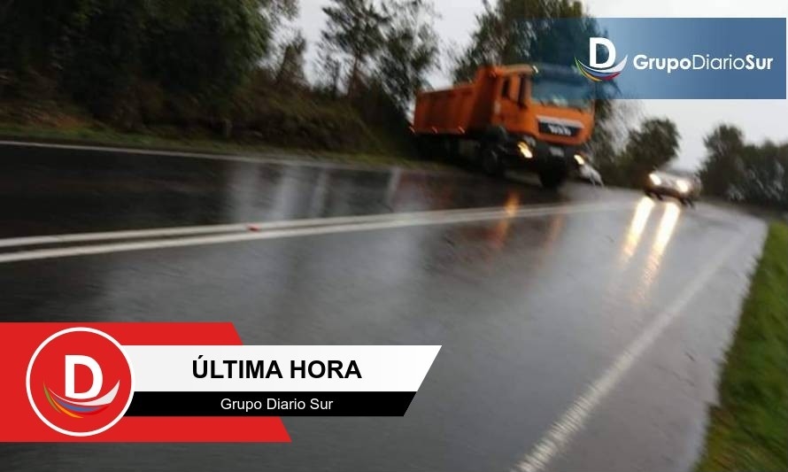 Dos vehículos se despistan en la ruta Puerto Octay-Frutillar 