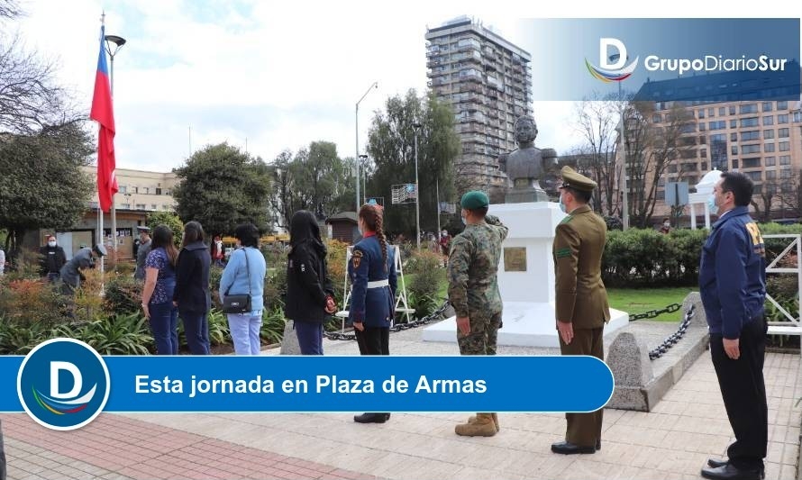 Izamiento del Pabellón Nacional da inicio a festividades del mes de la Patria