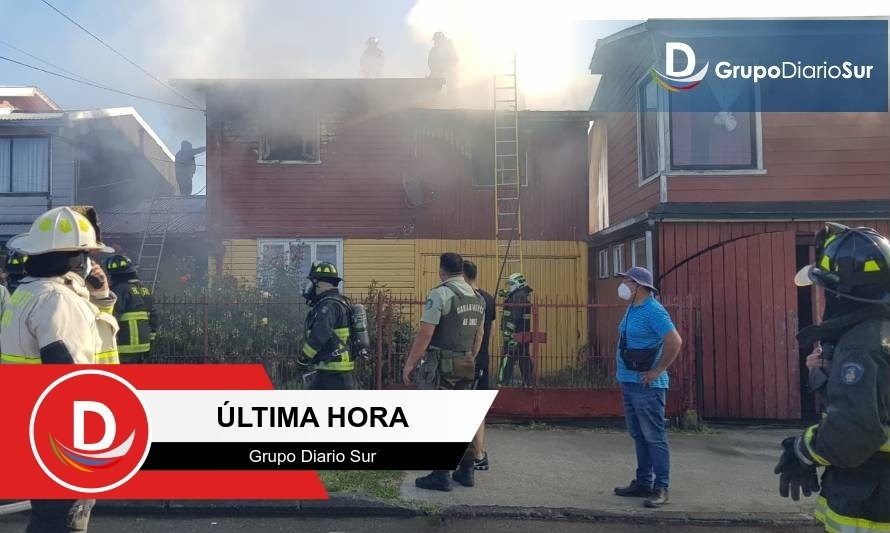 Cinco damnificados y daños en vivienda colindante causó incendio en casa de Osorno