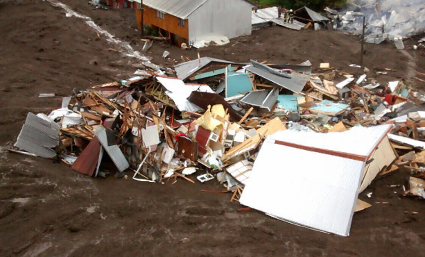 Analizan que lluvia cálida podría ser la causa de aluvión en Santa Lucía 