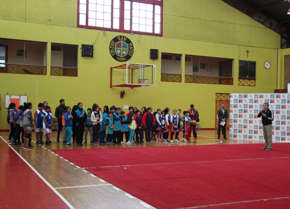 Menores de Osorno participaron en un encuentro de básquetbol 3 X 3 de los Juegos Predeportivos Escolares