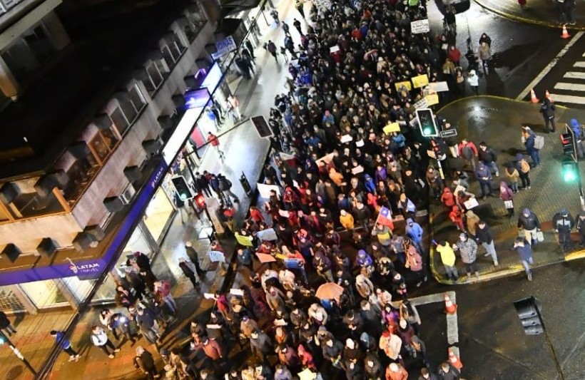 Miles de osorninos salieron a las calles y marcharon en protesta por la falta de agua potable